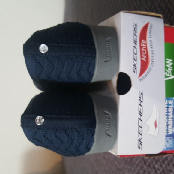 Skechers Navy Arch Fit Vegan Machine Washable Shoes - Picture 4 of 7